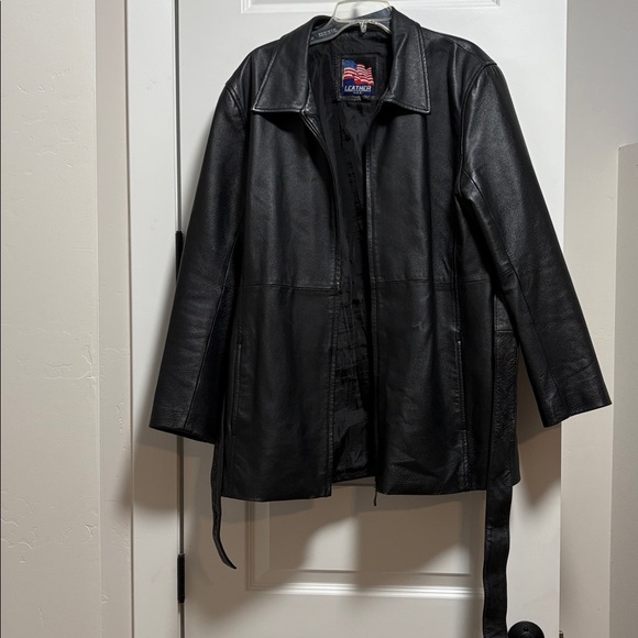 Jackets & Blazers - Black Leather Jacket